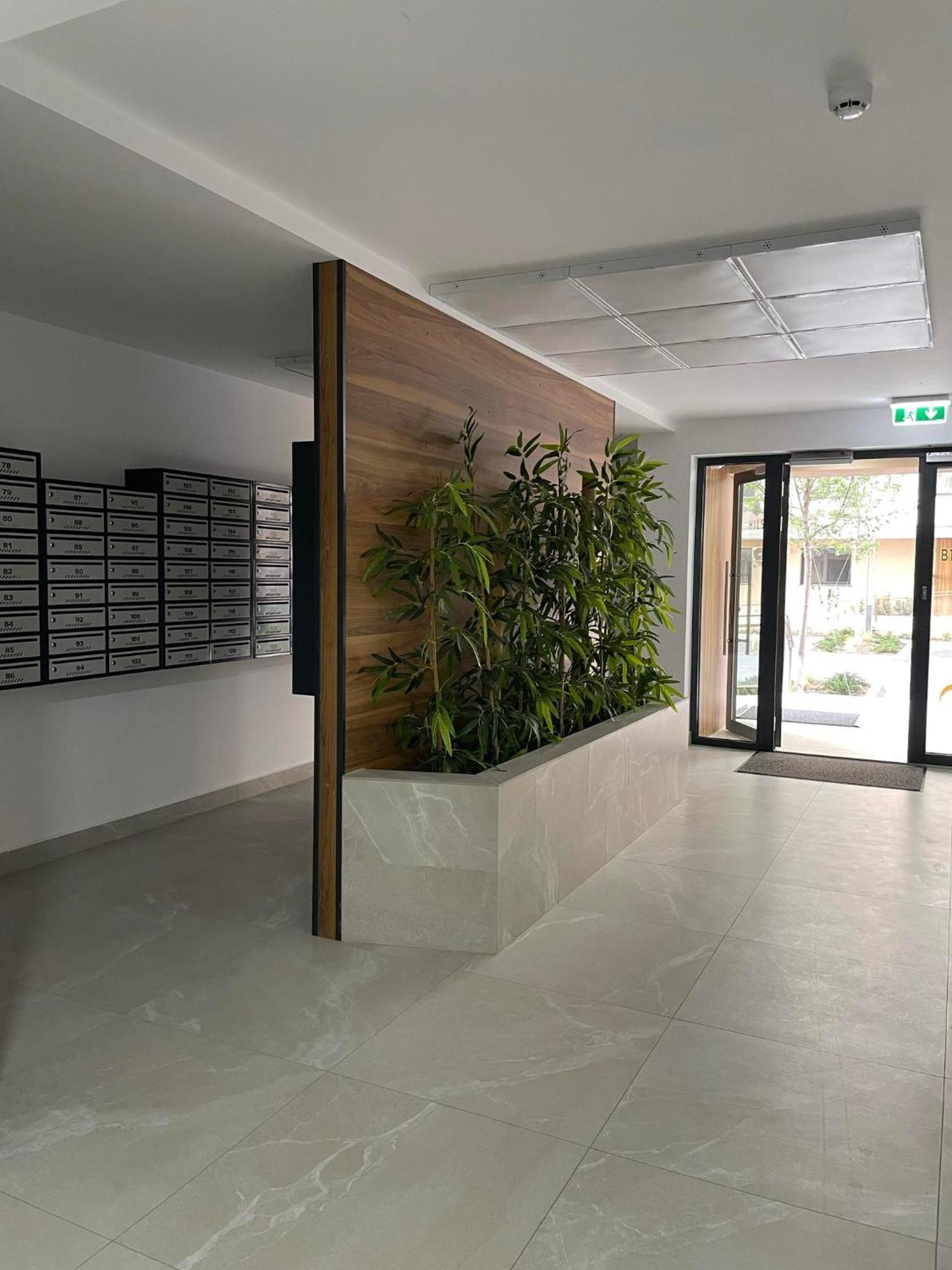 Metropolis Elegance Apartment Bucharest Exterior photo